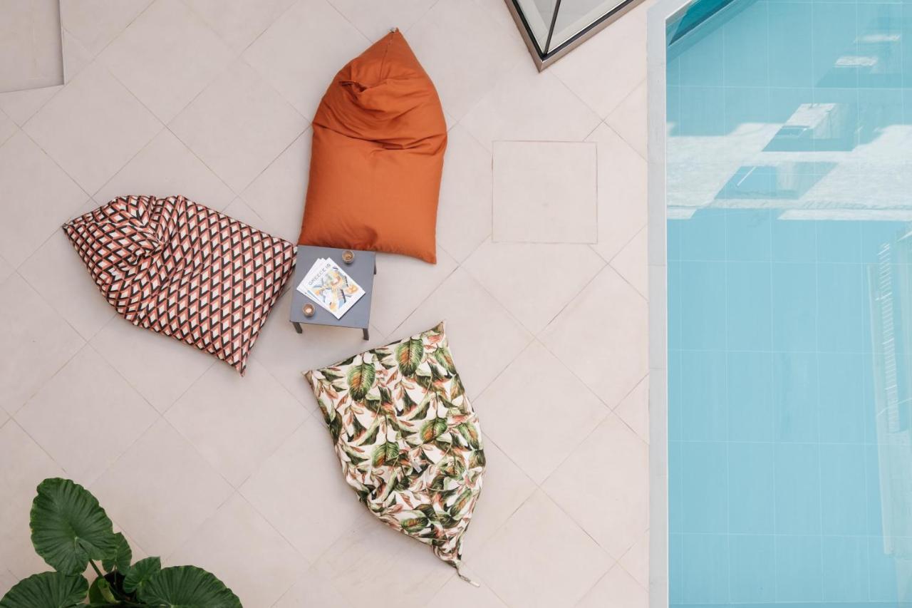 The City Hotel & Suites (Adults Only) 레팀노 외부 사진