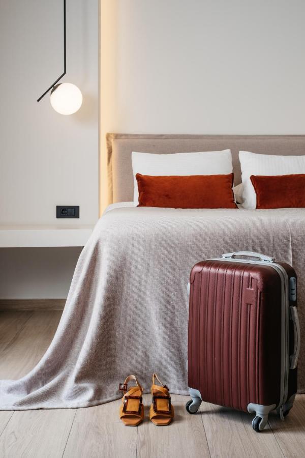 The City Hotel & Suites (Adults Only) 레팀노 외부 사진