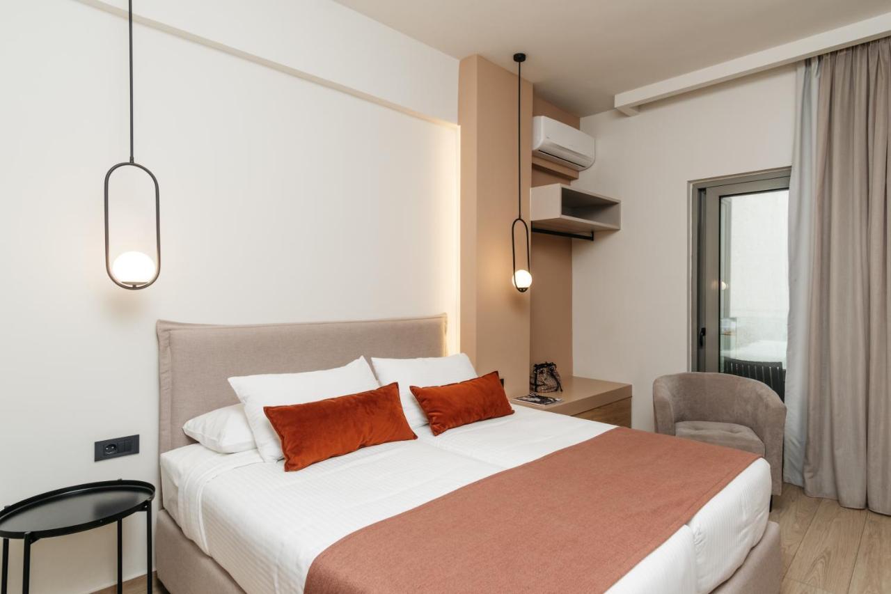 The City Hotel & Suites (Adults Only) 레팀노 외부 사진