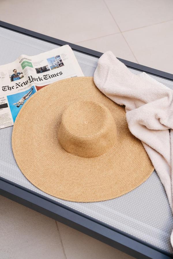 The City Hotel & Suites (Adults Only) 레팀노 외부 사진